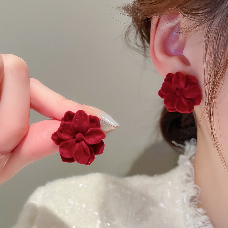 Anting Tusuk Motif Bunga Merah Bahan Resin Untuk Wanita