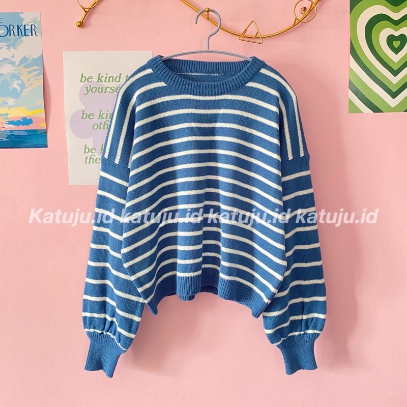 SWEATER RAJUT OVERSIZE CROP MOTIF GARIS JOLY