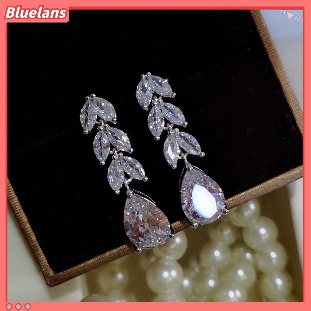 Anting Stud Cubic Zirconia Bentuk Daun Tetesan Air Untuk Wanita