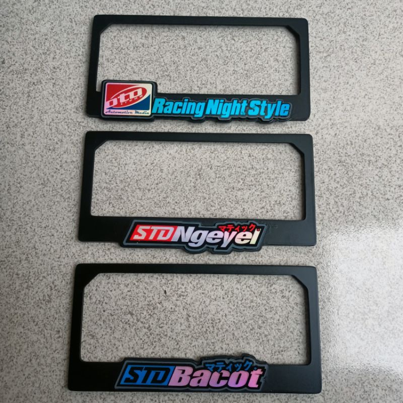 Bingkai frame plat nomer custom panjang 18cm lebar 9cm tebal 7ml