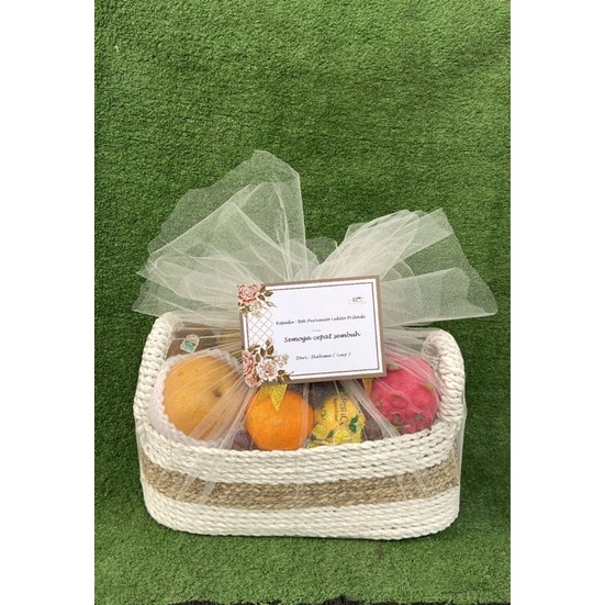 

Special Fruit Hampers