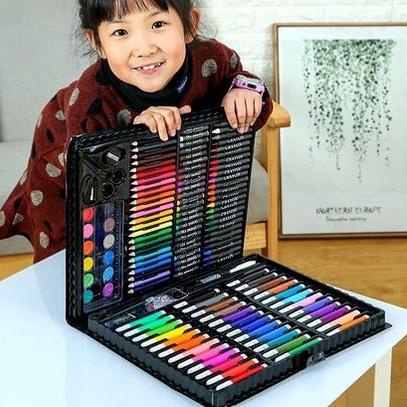 

Promo Terbaru Art Set Isi 150 Pcs Pensil Warna Set Anak Crayon Pensil Warna Komplit Alat Lukis Alat Mewarnai Anak