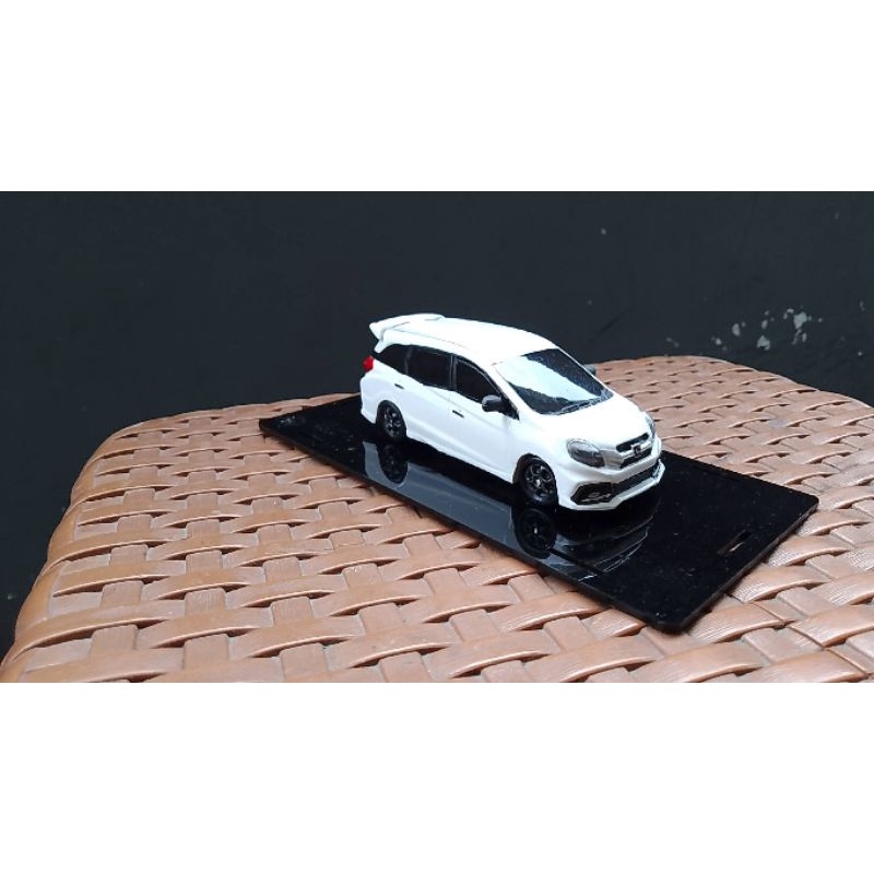 miniatur Honda Mobilio skala 43