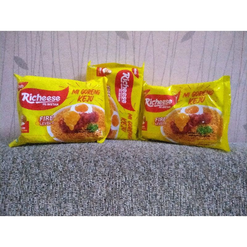 

richeese mie goreng lv0