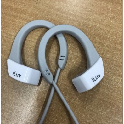 ILuv Clipback Airpods Security