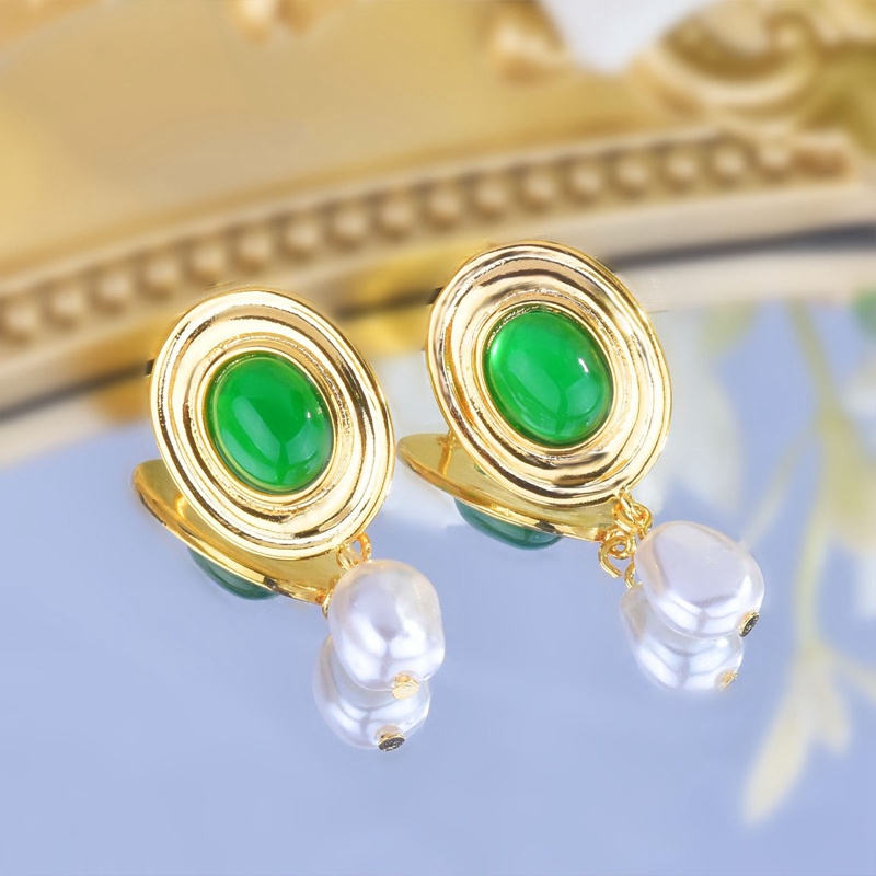 Fancyqube Anting Mutiara Warna Hijau Gaya Vintage Untuk Wanita