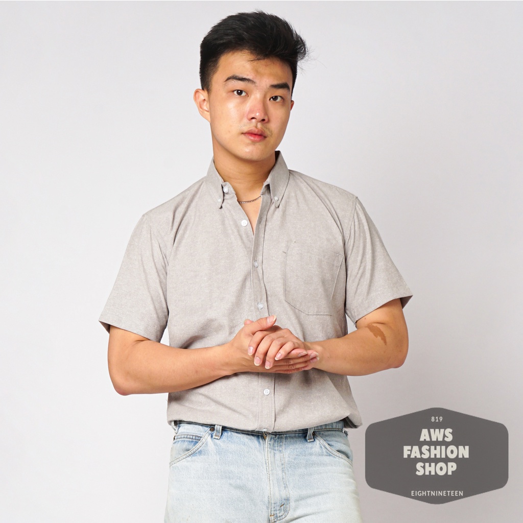 819 Kemeja Pria Lengan Pendek Polos Abu Jeans Oxford Basic SIMPLE Grey Slimfit Casual Tersedia Ready Sampai Size JUMBO BIG SIZE XXL XXXL