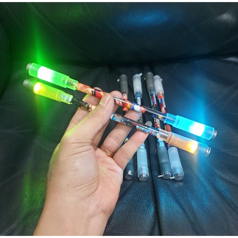 LED SPINNING PEN / PEN PUTAR / PEN AJAIB / PEN ANTI STRESS / PEN BALANCE BISA PILIH KARAKTER