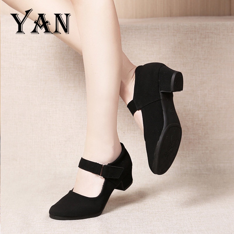 YAN Sepatu Dansa Wanita Hak 4 CM  Sepatu Dansa/ Line Dance Terbaru Santai Sepatu Wanita