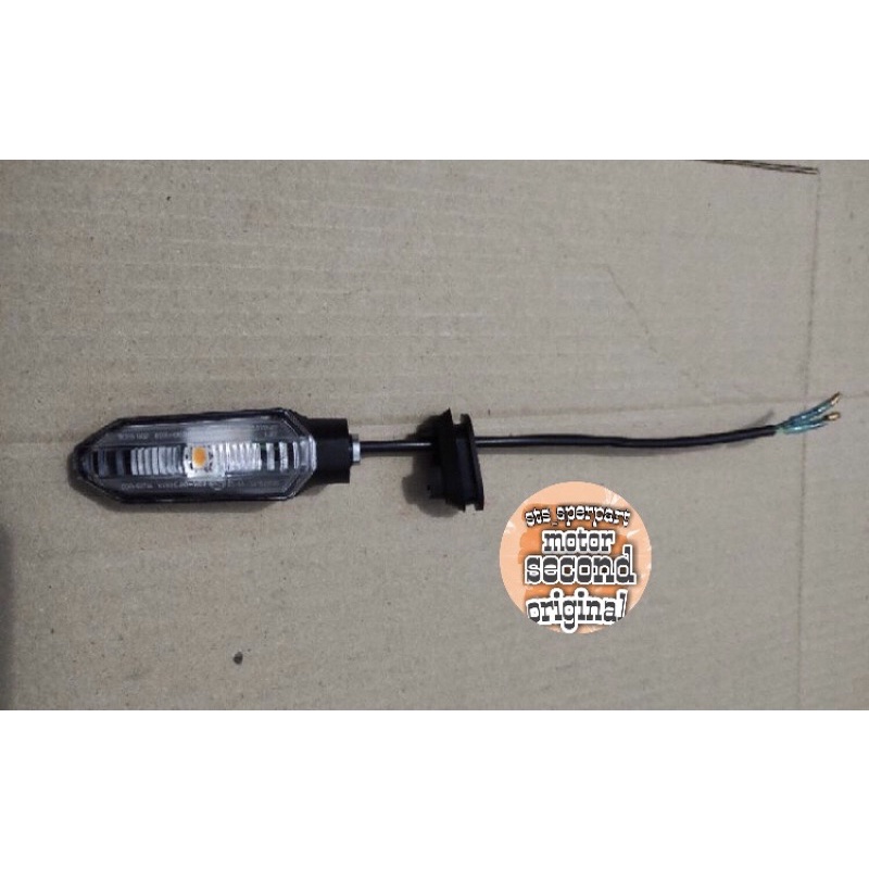 LAMPU RETING SEN HONDA CB/CBR/VARIO NEW KANAN KIRI ORIGINAL