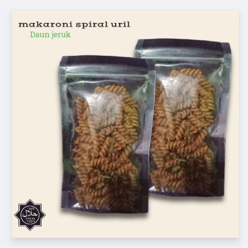 

seblak kering makaroni spiral uril pedas, rasa daun jeruk