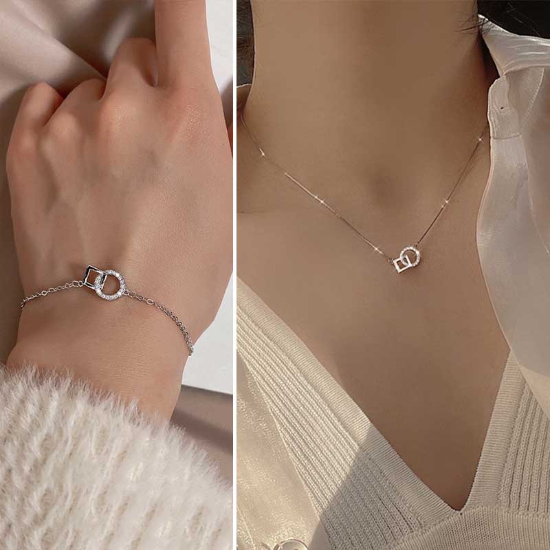 Kalung Rantai Choker Liontin Kristal Berlian Geometris Bahan S925 Silver Gaya Korea Untuk Wanita