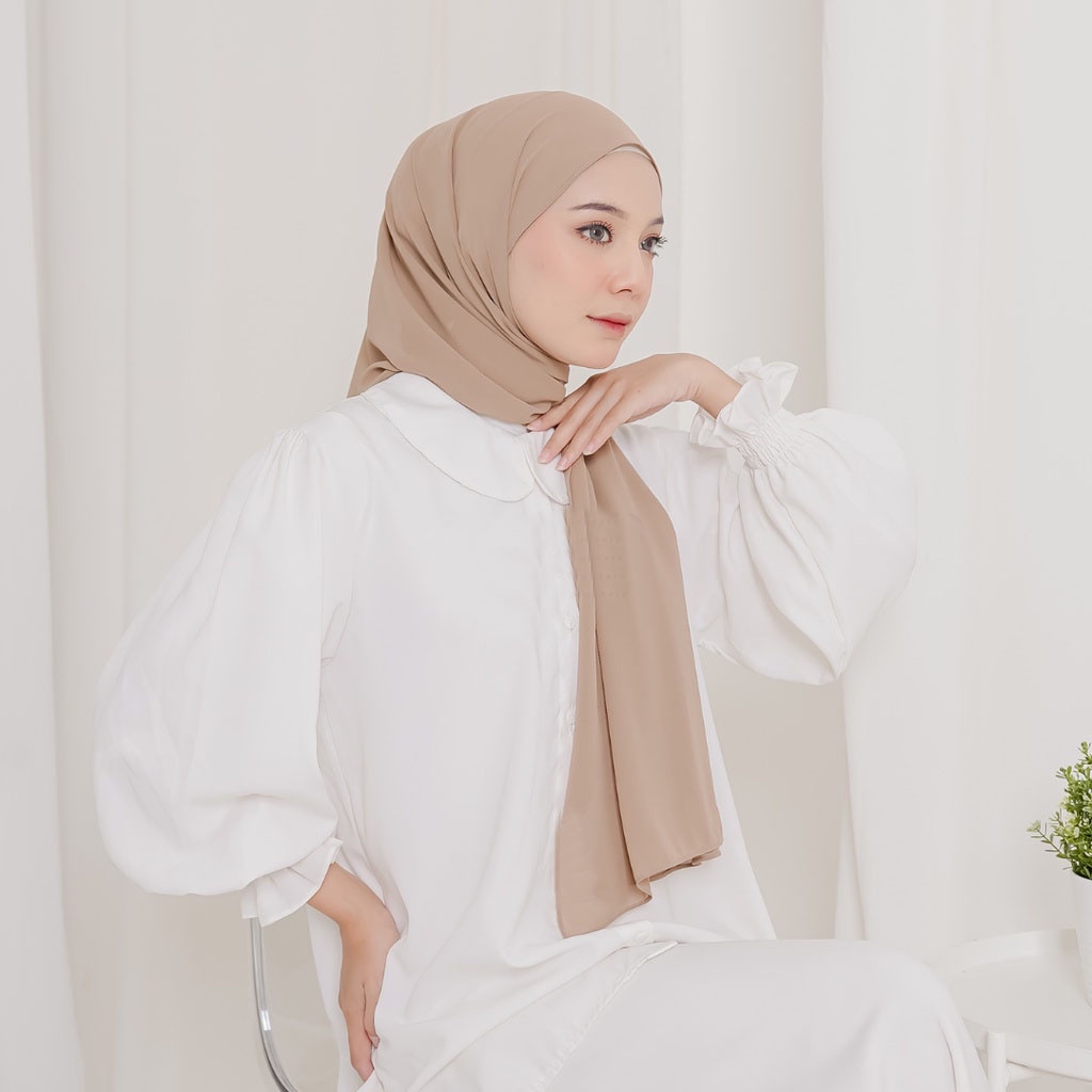 Pashmina Ceruty Babydoll | Pashmina Instan | Jilbab Pashmina | Kerudung Pashmina Ceruty Babydoll