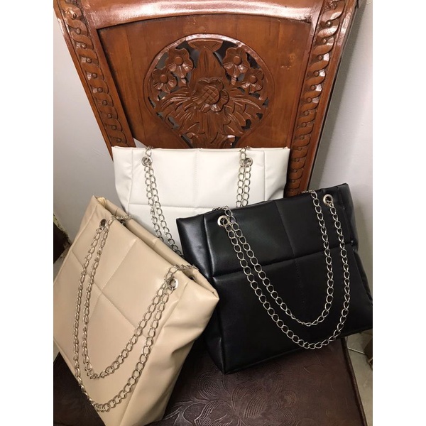 Totebag Kayla - Tas Wanita - Tasterbaru- Tascantik - Tas ngampus - Irvanbagshop