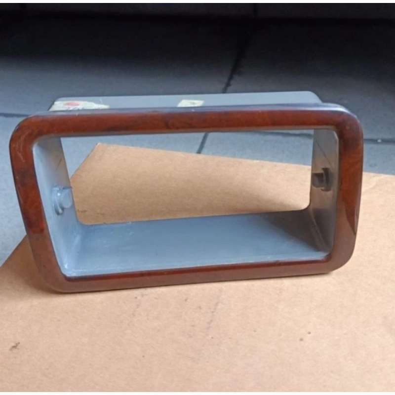 Panel wood AC sebelah kiri Chevrolet blazer LT