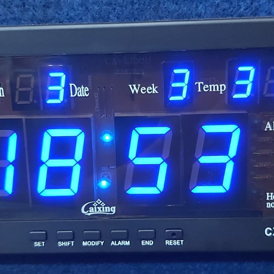 Jam Dinding Digital Led - Biru