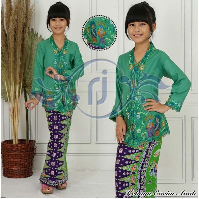 Realpict kebaya encim anak//encim anak modern//baju anak ondel2 betawi//kebay ondel2 anak