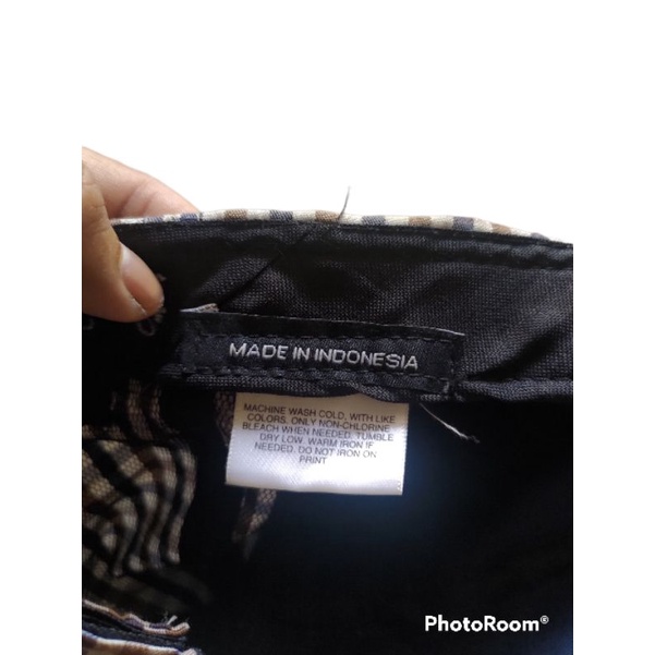 Caps baseball like aquascutum