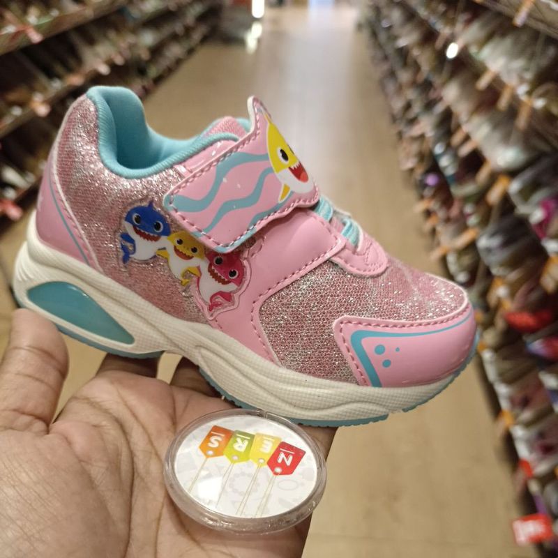 PAYLESS NICKELODEON - LED BABY SHARK RUNNER PINK 185730 SEPATU SNEAKER ANAK PEREMPUAN