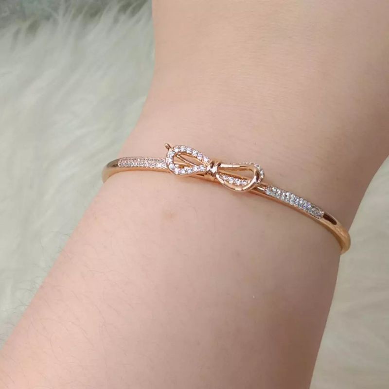 Gelang Titanium Wanita Anti Karat La Vienne - Catlana - Berlian nya Berkualitas Mewah Berkilau - Bisa COD