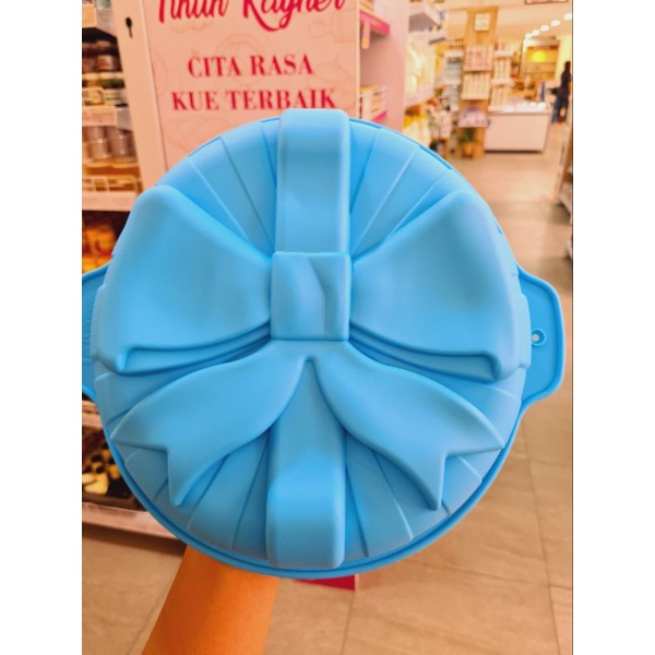 

SILICONE LOYANG PITA BULAT