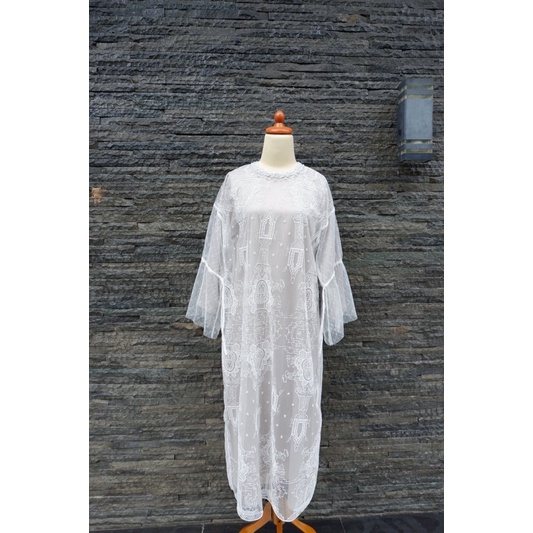 Sewa Dress Hailee by Laveen Look [Rent] [Inner hijab/tanktop] BAJU KONDANGAN BAJU PESTA