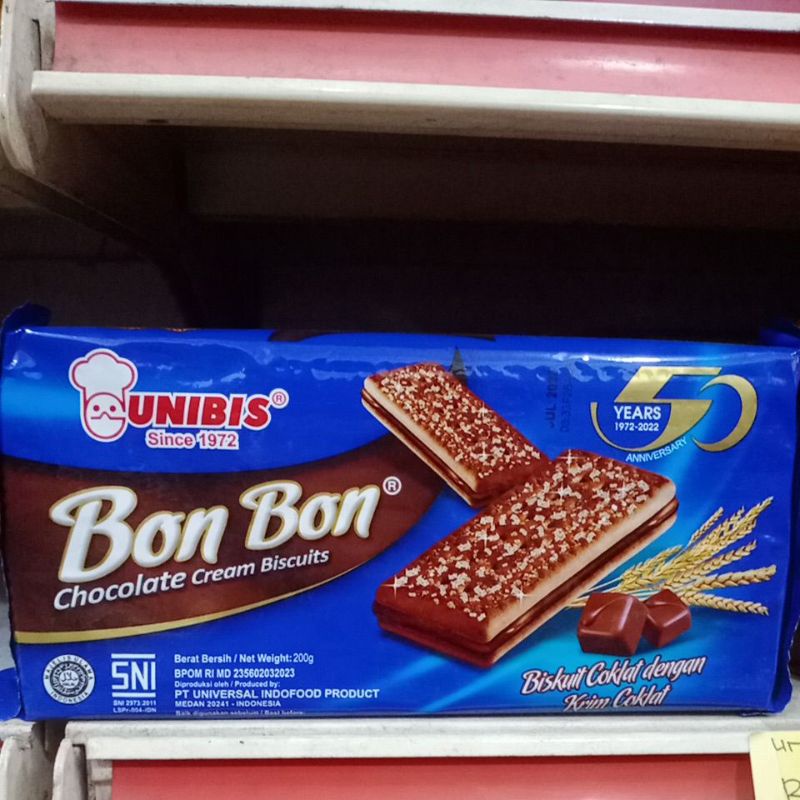 

Roti unibis bonbon krim coklat