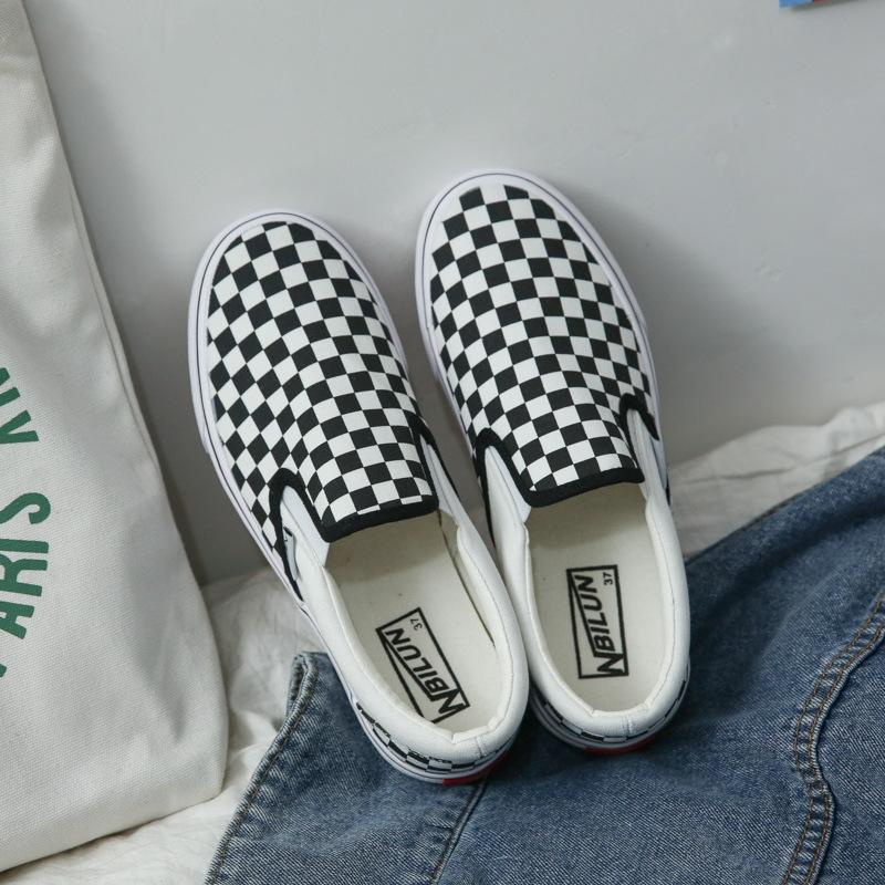 CaniKorea &quot;FREE BOX&quot; Kyomi Sepatu Sneakers Checkerboard Fashion Korea Motif Catur 9183