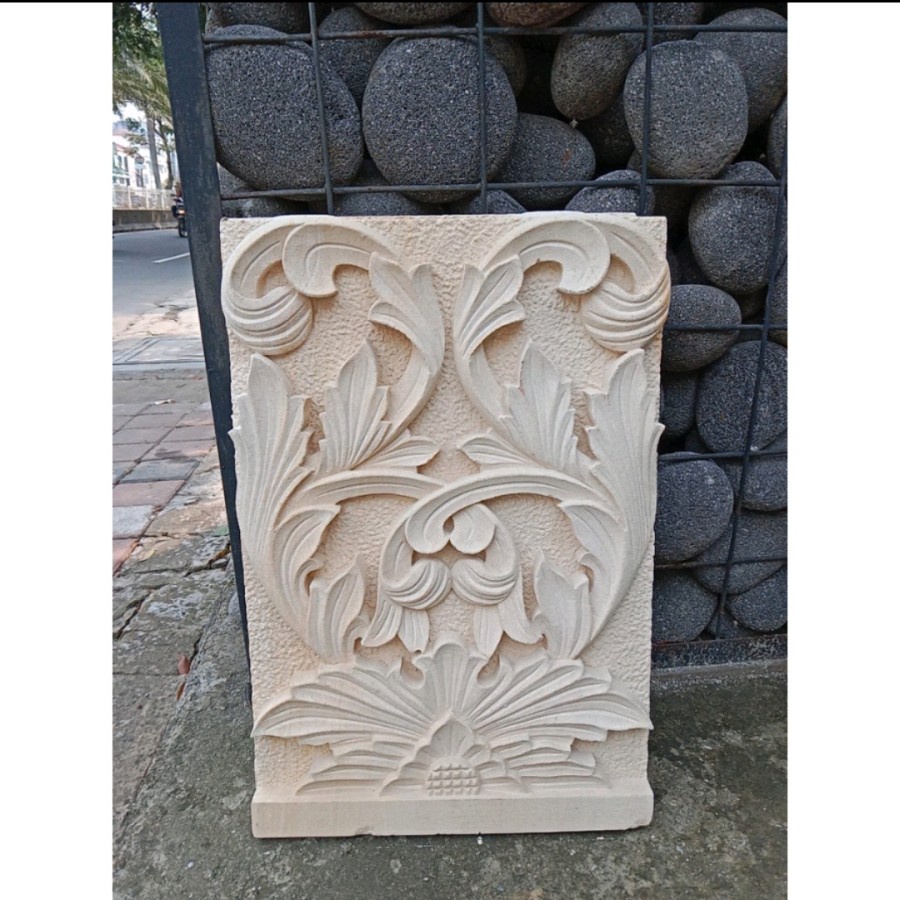 Ornamen 30x60, Roster 30x60, Pilar dan batu koral