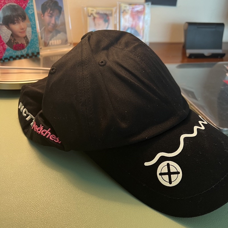 (CAP ONLY) MD NCT 127 x PEACHES BLACK CAP