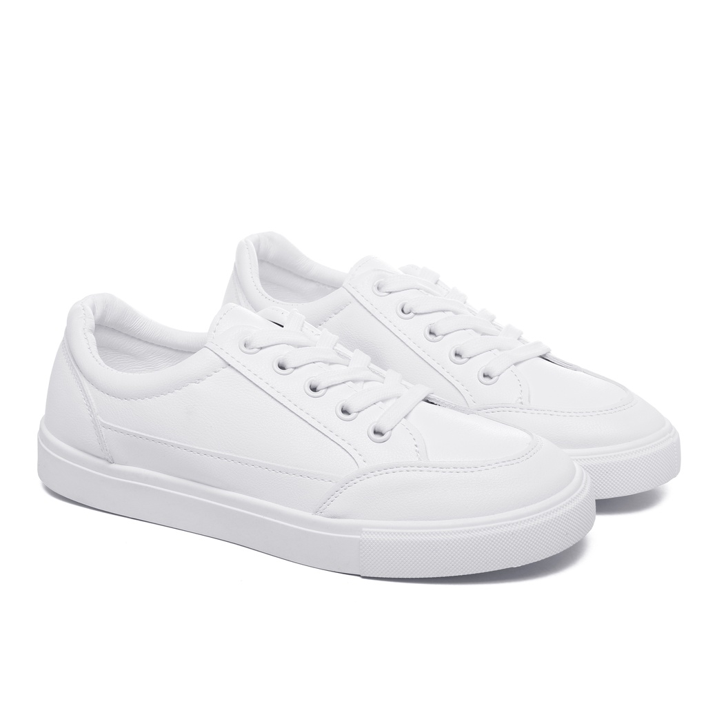 PVN Dalmi Sepatu Sneakers Wanita Sport Shoes White 000