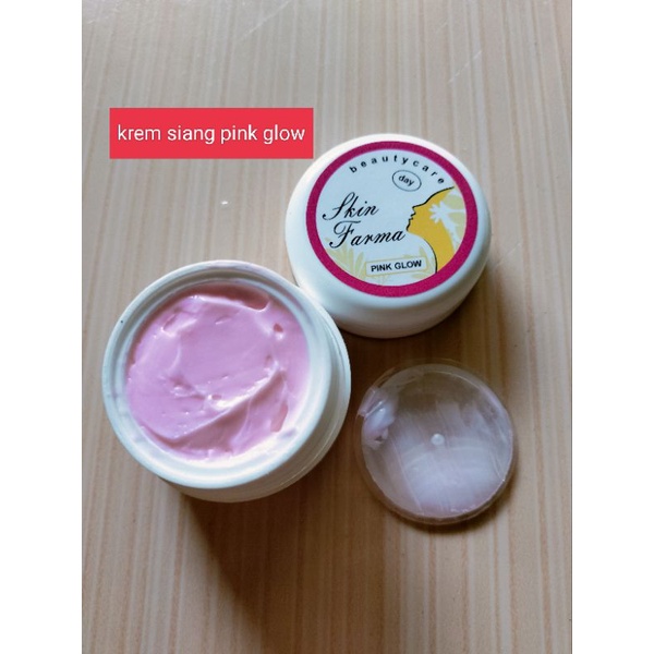 skin farma day pink glow