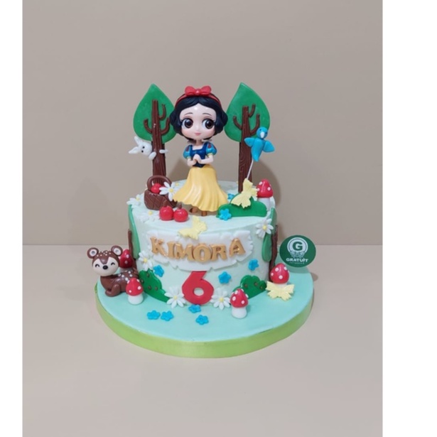 

SNOW WHITE UK 15CM / KUE ULANG TAHUN