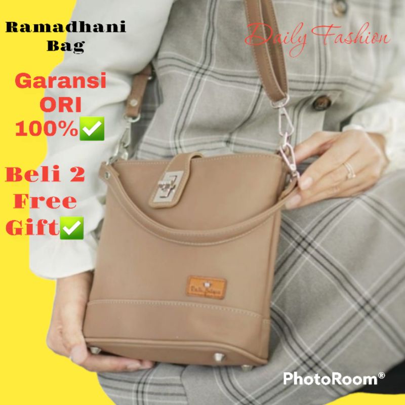 TAS SELEMPANG RAMADHANI BY RATU BILQIS BAHAN CHOCOLY ANTI AIR