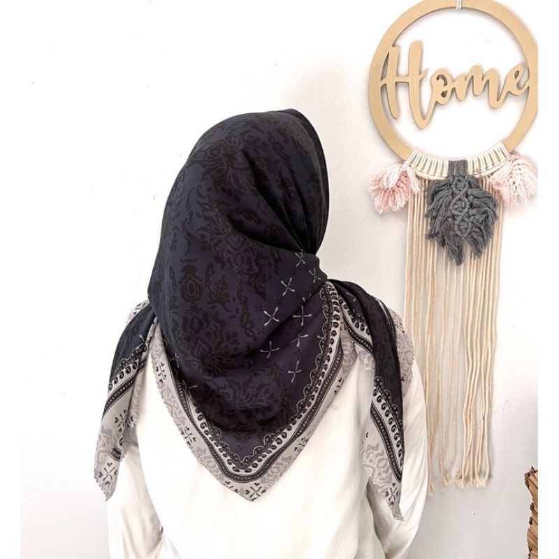 HIJAB SEGIEMPAT VOAL MOTIF PASTEL SERIES 1
