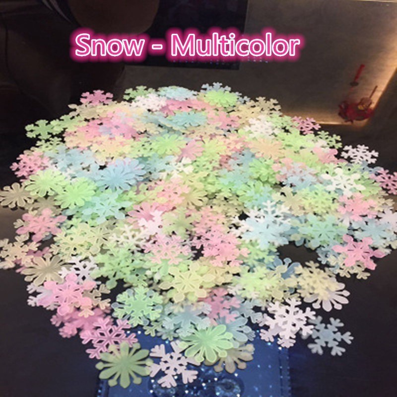 100 Pcs Stiker Dinding Bentuk Kepingan Salju 3D Glow In The Dark Untuk Dekorasi Kamar Anak