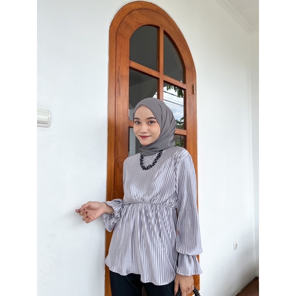 RALINE BLOUSE / atasan wanita / blouse plisket / blouse silk