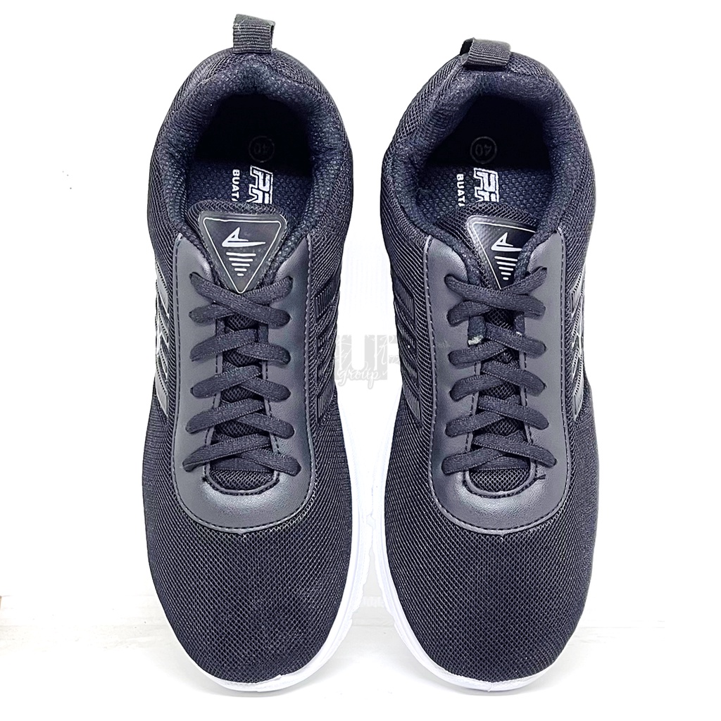 FIURI - Pro ATT Original - MCL 670 HITAM PUTIH 39-43- Sepatu Kets Pria - Sepatu Sneakers Pria - Sepatu Olahraga Sport Pria - Sepatu Casual Kanvas - Sepatu Jogging Lari Fitness Gym Senam Pria - Sepatu Sekolah Bertali SMP SMA