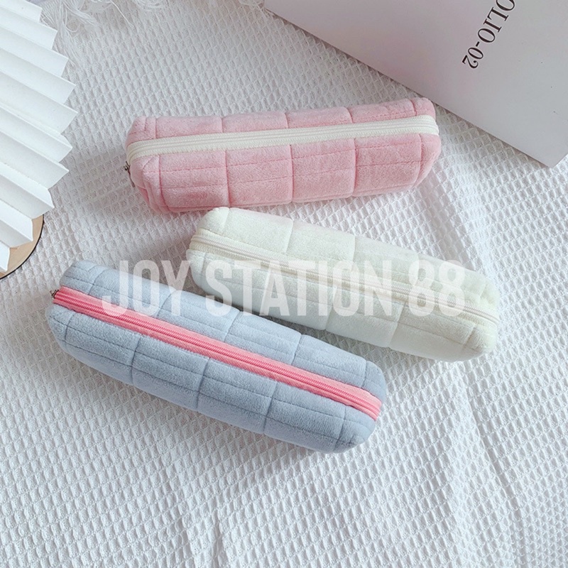 

Tempat Pensil Korea kotak