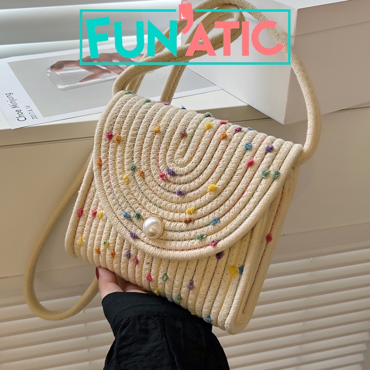 Funatic Tas Selempang Wanita Rajut Import Model Kekinian Fashion Korea FA1064