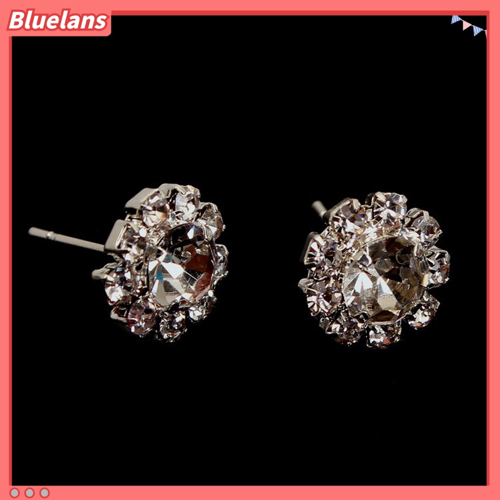 Bluelans 1 Pair Ear Stud Rhinestone Charming Alloy Flower Shaped Elegant Earrings for Women
