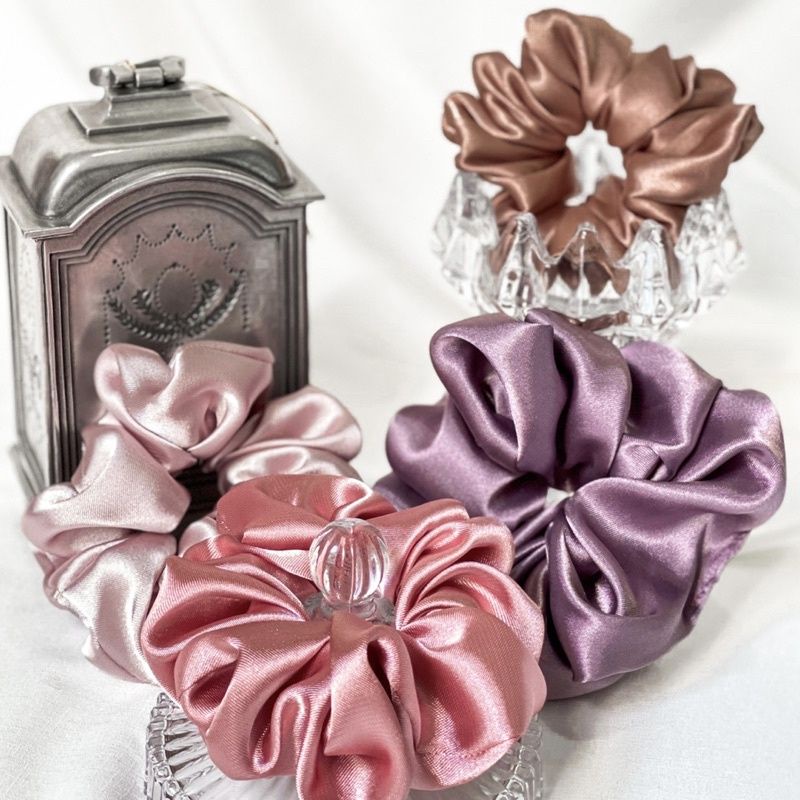 Scrunchie Satin Polos Korean Style Warna Random