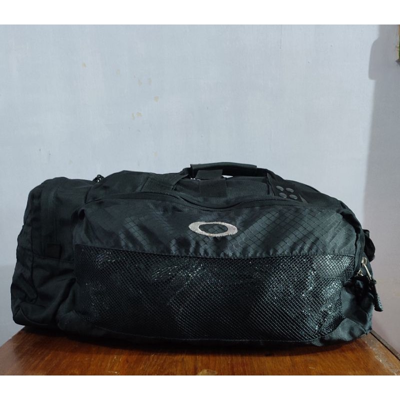 TAS DUFFLE BAG OAKLEY (SECOND)