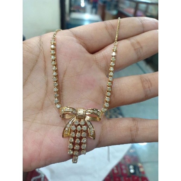 Kalung Berlian Model Pita