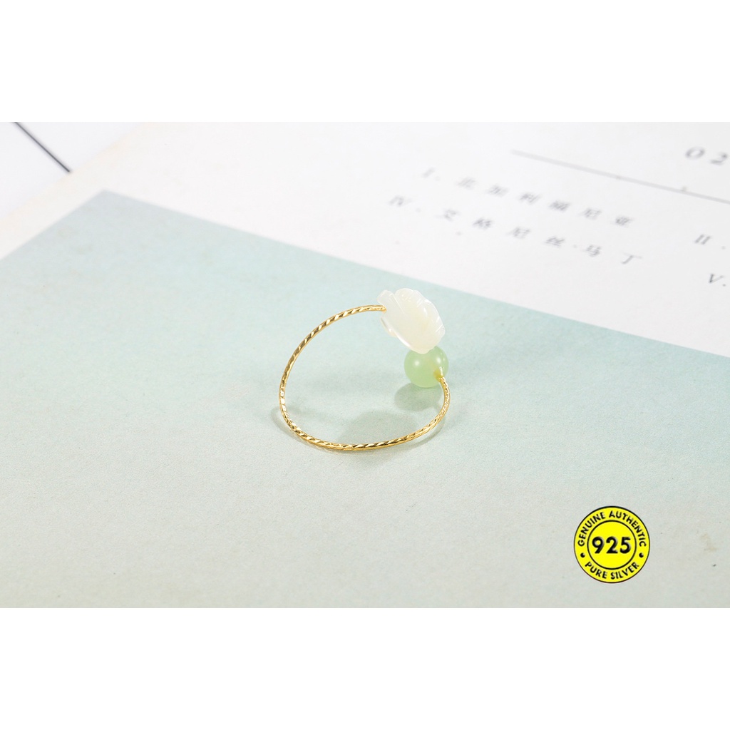 Cincin Emas Putih 18K Dengan Batu Giok Hetian Untuk Wanita U1152