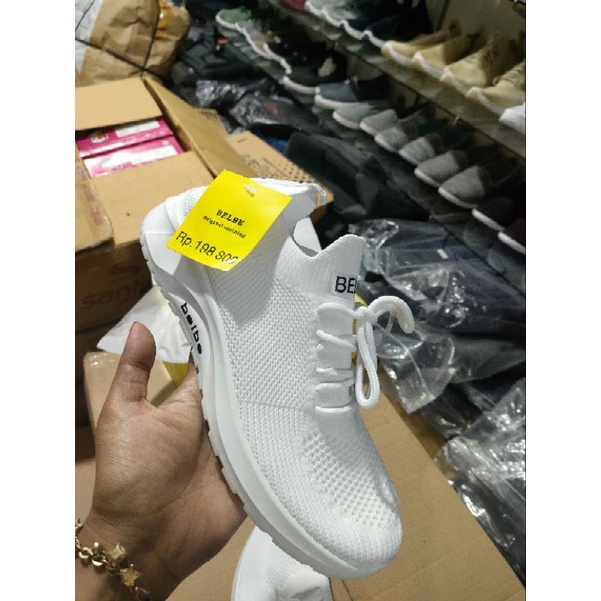 Sepatu BELBE Putih