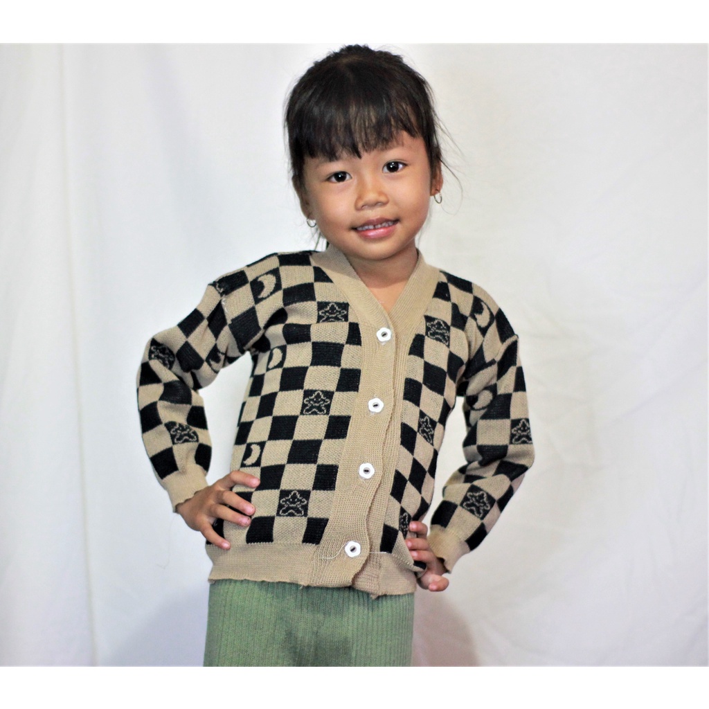 SWEATER RAJUT ANAK MOTIF CATUR