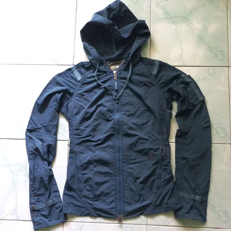 Jaket Waterproof Mountain Hardware Women / Cewek