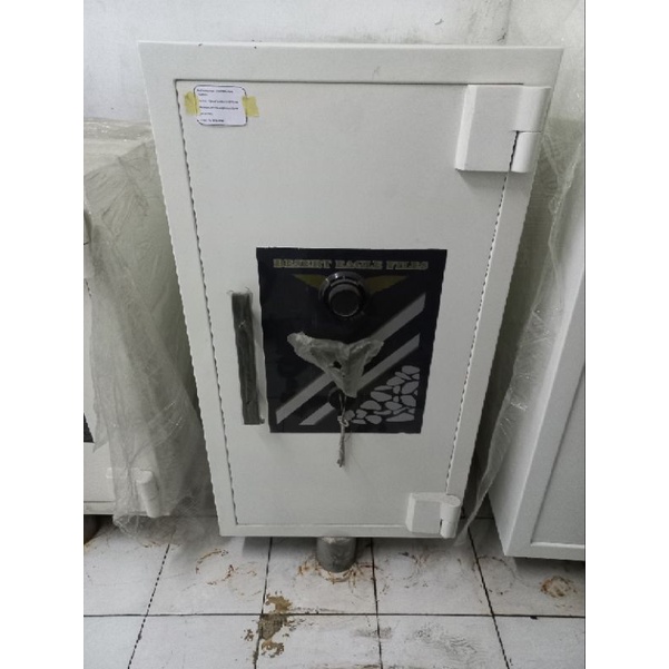 Brankas Desert Eagle Size 2 (New)