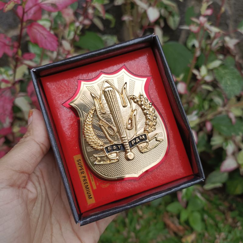 kewenangan kuningan satpam gold/lencana satpam kuningan/atribut satpam